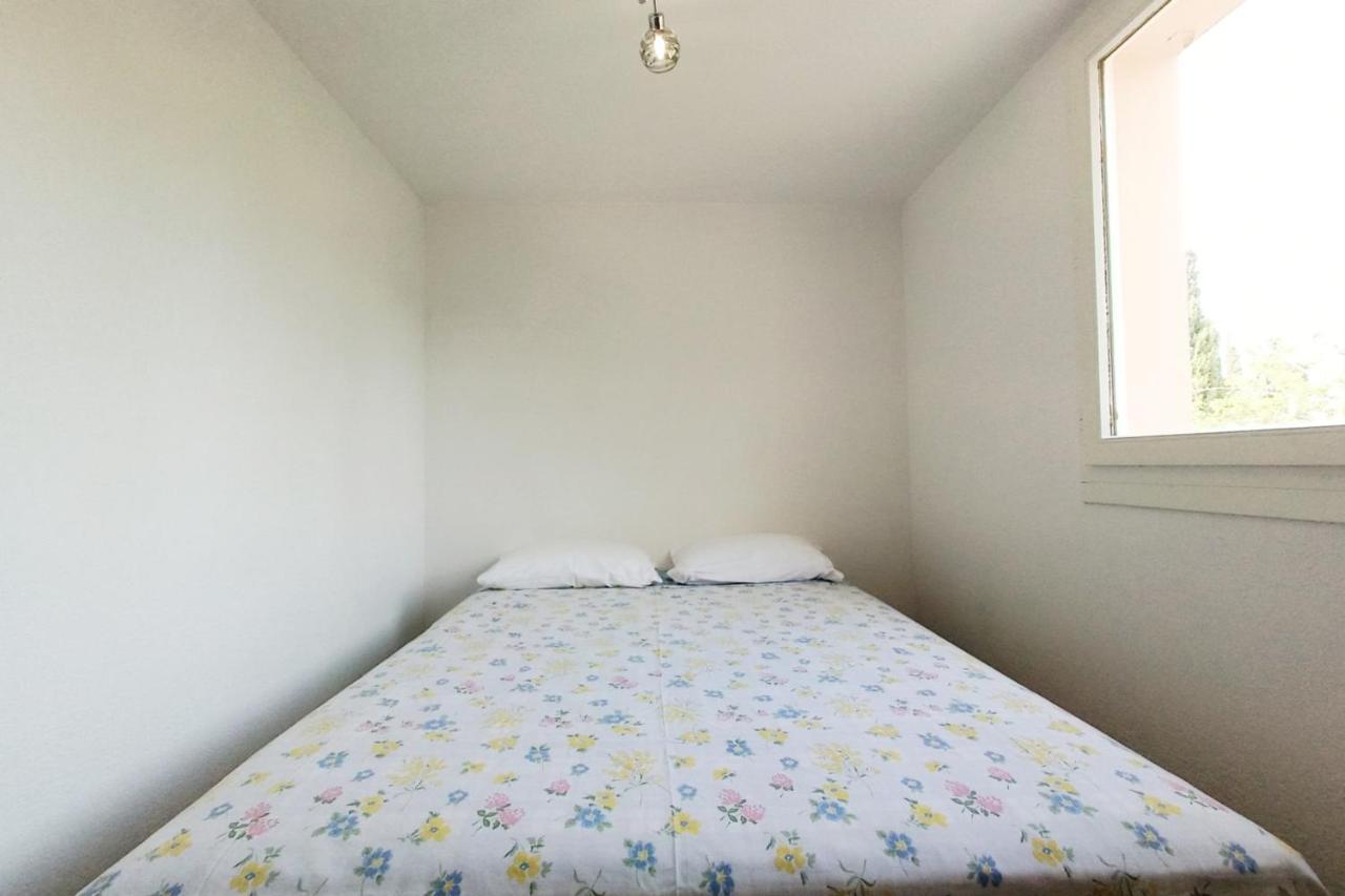 Spacious Sea View Apart At 50M From The Beach 방돌 외부 사진